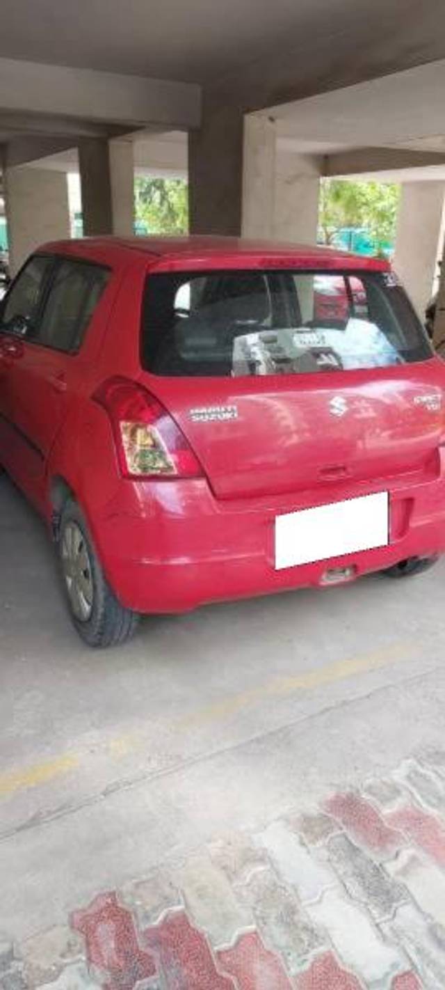 https://images10.gaadi.com/usedcar_image/3672035/original/processed_6ec09f41-490a-4bf0-935e-8aa89f01cb4f.jpg?imwidth=6401