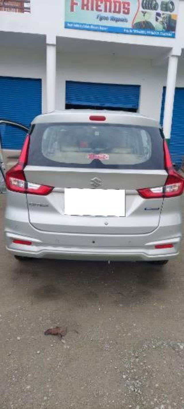 https://images10.gaadi.com/usedcar_image/3672101/original/processed_054ddcdb-9f70-44e3-a32e-eadab9c0347e.jpg?imwidth=6401