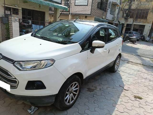 https://images10.gaadi.com/usedcar_image/3672107/original/processed_08e82594-0ba0-412d-b0bf-94dc6759399d.jpg?imwidth=6400