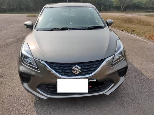 https://images10.gaadi.com/usedcar_image/3672183/original/processed_c76caced-6220-4305-90f9-d0c1c9410d1b.jpg?imwidth=6402