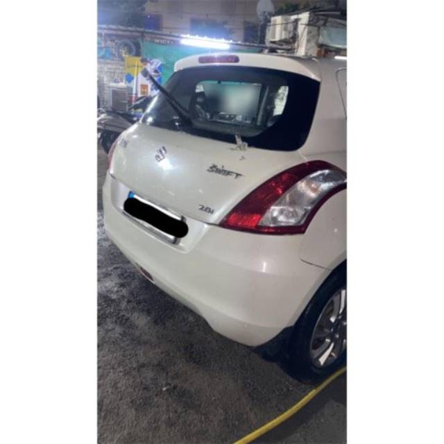 https://images10.gaadi.com/usedcar_image/3672321/original/processed_e14b243f-9a64-4afa-9892-2dff359854cf.jpeg?imwidth=6400