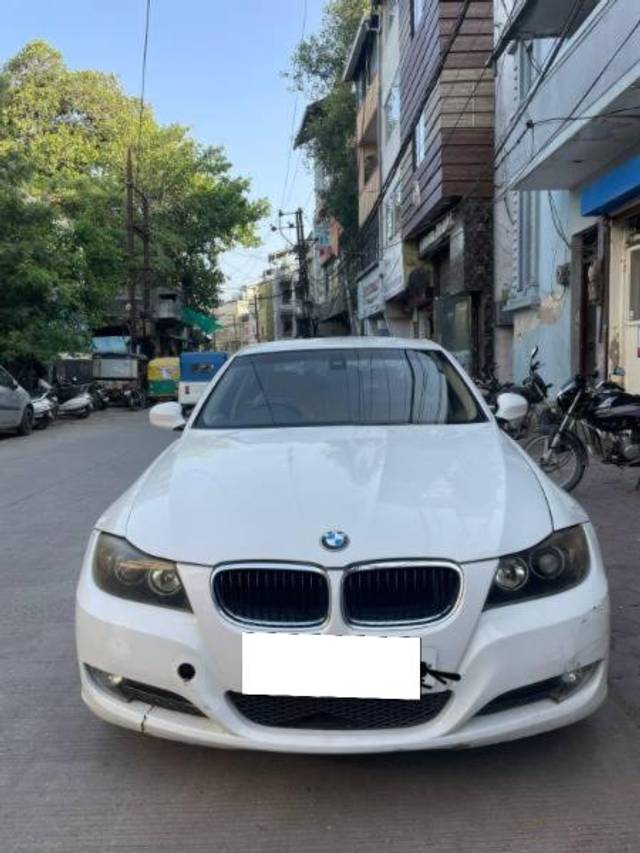 https://images10.gaadi.com/usedcar_image/3672366/original/processed_67477dff-72b0-4ed4-9e9f-fa7c9490a79b.jpg?imwidth=6400