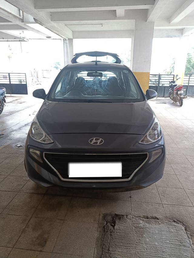 https://images10.gaadi.com/usedcar_image/3672587/original/processed_67311059-3e4d-4bee-8788-f3b4a62f225e.jpg?imwidth=6400
