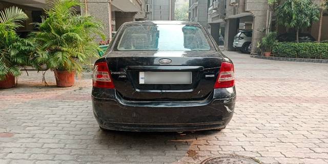 https://images10.gaadi.com/usedcar_image/3672604/original/08__VCC_1816503_96_1699419650.jpg?imwidth=6402