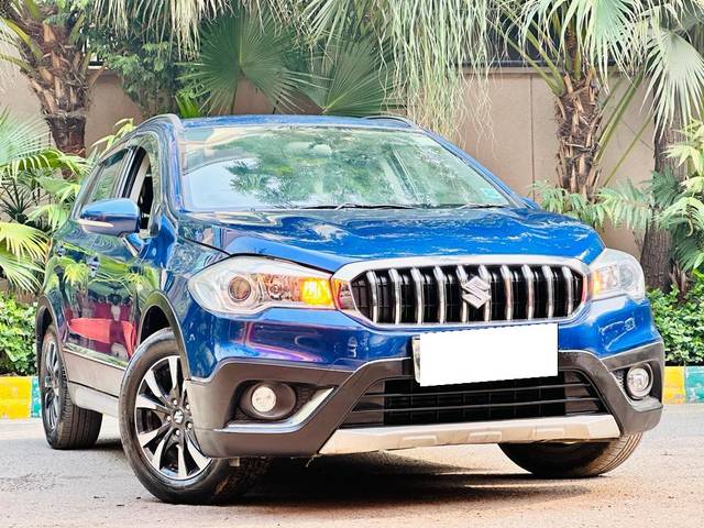 https://images10.gaadi.com/usedcar_image/3672655/original/processed_img2914934__used_car_2914934_1700028326.jpg?imwidth=6400