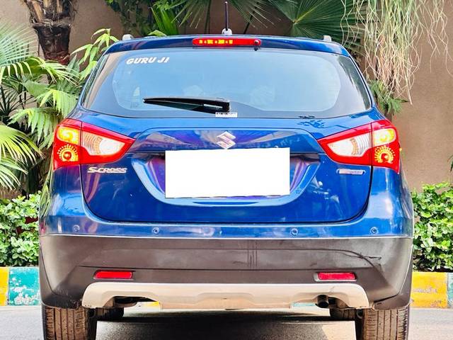 https://images10.gaadi.com/usedcar_image/3672655/original/processed_img2914934__used_car_2914934_1700028335.jpg?imwidth=6401