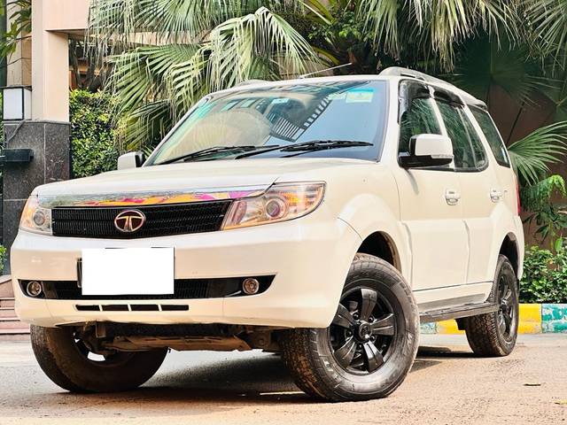 https://images10.gaadi.com/usedcar_image/3672663/original/processed_img2914936__used_car_2914936_1700028621.jpg?imwidth=6402
