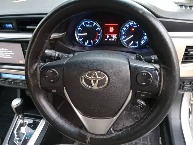 https://images10.gaadi.com/usedcar_image/3672758/original/img2914977__used_car_2914977_1700035804.jpg?imwidth=6401
