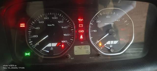 https://images10.gaadi.com/usedcar_image/3672777/original/img2914985__used_car_2914985_1700032960.jpg?imwidth=6402