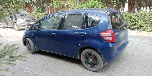 https://images10.gaadi.com/usedcar_image/3672800/original/08__VCC_1816560_95_1699425344.jpg?imwidth=6401