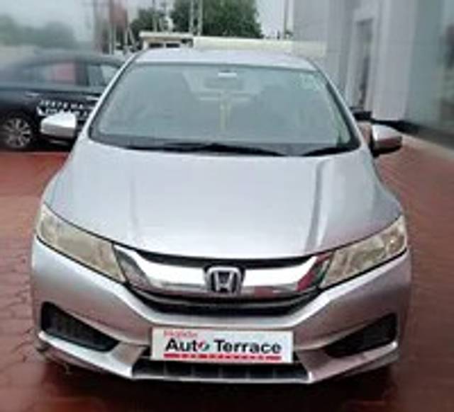 https://images10.gaadi.com/usedcar_image/3672811/original/img3672811__replace_img_655482301372d_1700037168.png?imwidth=6400