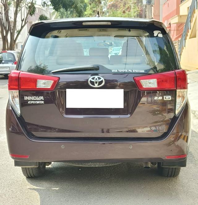 https://images10.gaadi.com/usedcar_image/3672849/original/processed_img2915013__used_car_2915013_1700036050.jpg?imwidth=6402