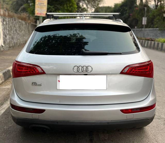 https://images10.gaadi.com/usedcar_image/3673061/original/processed_img2915124__used_car_2915124_1700043082.jpg?imwidth=6401