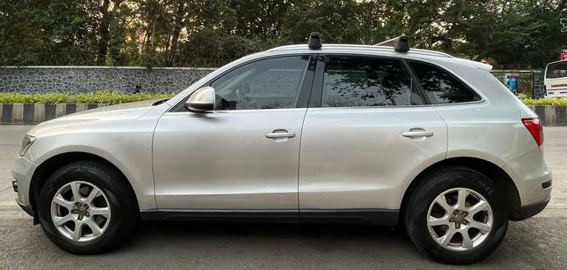 https://images10.gaadi.com/usedcar_image/3673061/original/processed_img2915124__used_car_2915124_1700043083.jpg?imwidth=6402