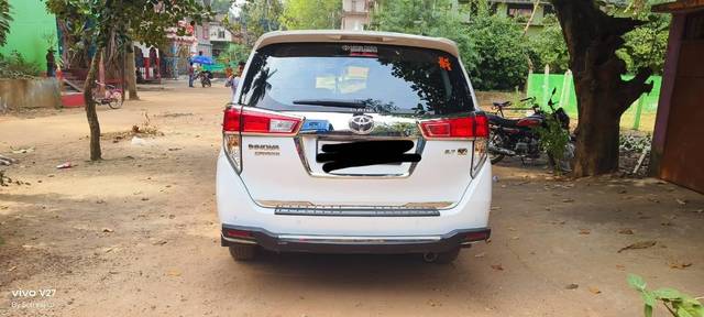 https://images10.gaadi.com/usedcar_image/3673123/original/processed_cb11c56f-308c-4d8e-a245-749a2768be36.jpg?imwidth=6401