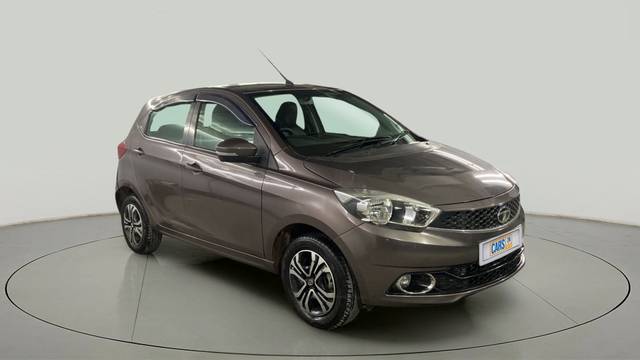https://images10.gaadi.com/usedcar_image/3673162/original/slot__1-7-Exterior-10059456729-b8096ad576cc4c7197fb67aaa5041eb9-Exterior-7.jpg?imwidth=6400