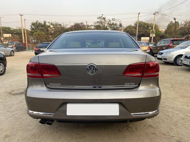 https://images10.gaadi.com/usedcar_image/3673309/original/processed_img2915252__usedcar_img_2110_2915252_1700053220.jpg?imwidth=6402
