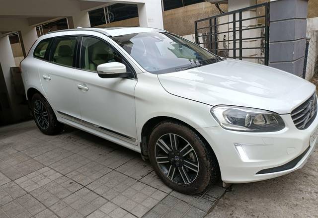 https://images10.gaadi.com/usedcar_image/3673328/original/processed_img2915260__usedcar_4_1__2021700053637_1700053683.jpg?imwidth=6400