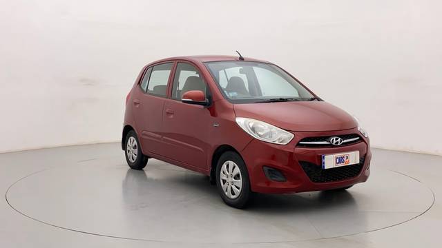 https://images10.gaadi.com/usedcar_image/3673348/original/564b83ab-f47f-4f4d-b49f-596bcc930169__44.jpg?imwidth=6400