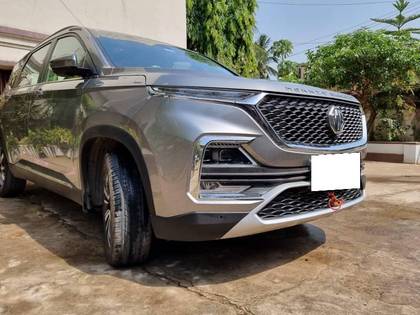 MG Hector Hybrid Sharp MT MG Hector Hybrid Sharp MT