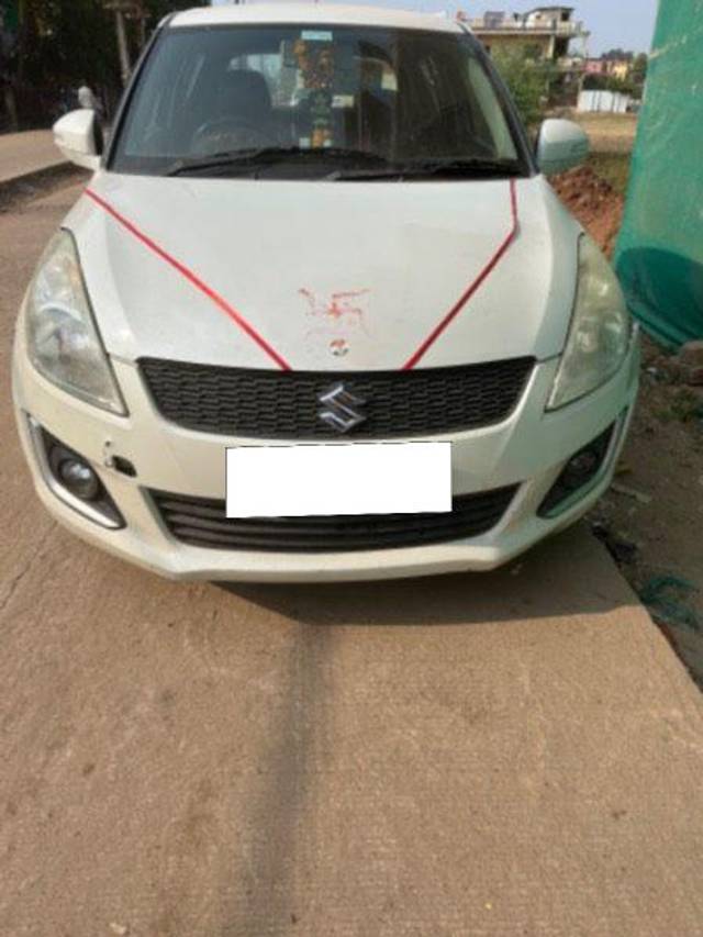 https://images10.gaadi.com/usedcar_image/3673468/original/processed_792aea9f-dae2-4a2e-bce7-595047f8d1f9.jpeg?imwidth=6402