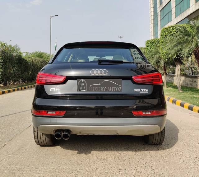 https://images10.gaadi.com/usedcar_image/3673575/original/processed_img2915334__used_car_2915334_1700068088.jpg?imwidth=6402