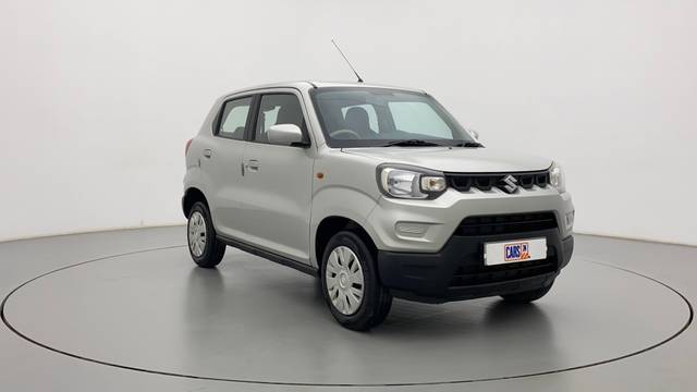 https://images10.gaadi.com/usedcar_image/3673751/original/0ce030844d52d11bc7d9569c545b419b.jpg?imwidth=6400