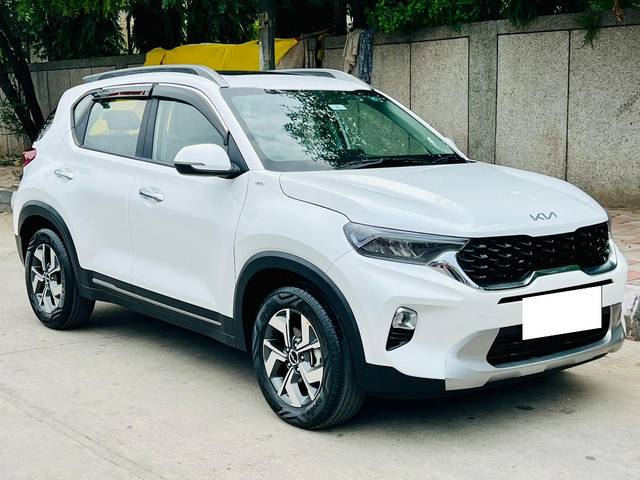 https://images10.gaadi.com/usedcar_image/3673781/original/processed_img2915379__used_car_2915379_1700105803.jpg?imwidth=6400