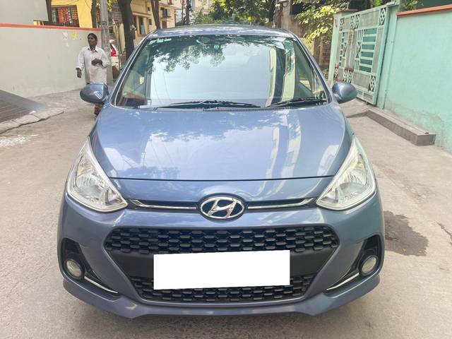 https://images10.gaadi.com/usedcar_image/3673810/original/processed_img2915385__used_car_2915385_1700108576.jpg?imwidth=6400