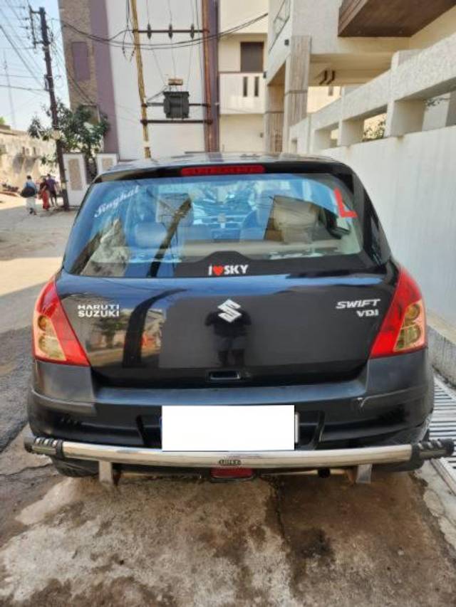https://images10.gaadi.com/usedcar_image/3673828/original/processed_63c5679b-16df-4f6f-a372-d5ab5252f437.jpg?imwidth=6402