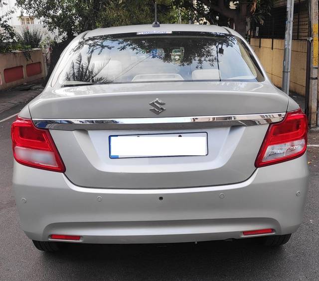 https://images10.gaadi.com/usedcar_image/3673836/original/processed_img2915396__usedcar_img_20231116_wa0072_35681700110012_1700110050.jpg?imwidth=6402