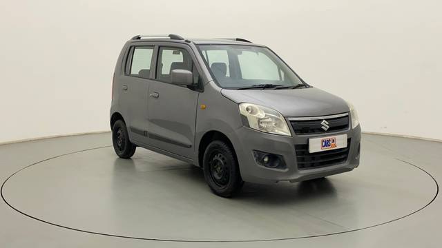 https://images10.gaadi.com/usedcar_image/3673912/original/58cd7e4d-b33d-470e-96e3-d8341f56cdc6__43.jpg?imwidth=6400