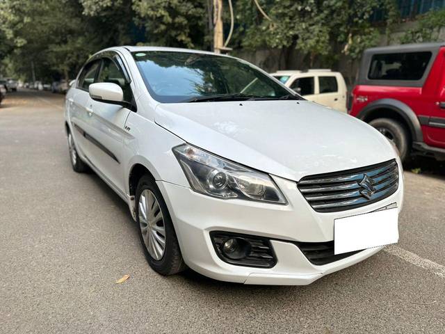 https://images10.gaadi.com/usedcar_image/3673949/original/processed_img2915443__used_car_2915443_1700115421.jpg?imwidth=6400
