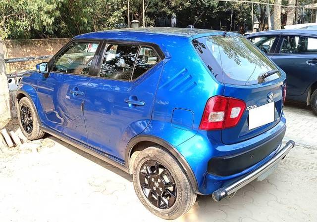https://images10.gaadi.com/usedcar_image/3673964/original/processed_18deb2f4-7f62-4254-8f65-a5650d7e2bfd.jpg?imwidth=6402