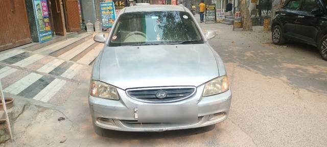 https://images10.gaadi.com/usedcar_image/3673975/original/09__VCC_1817162_94_1699509676.jpg?imwidth=6400