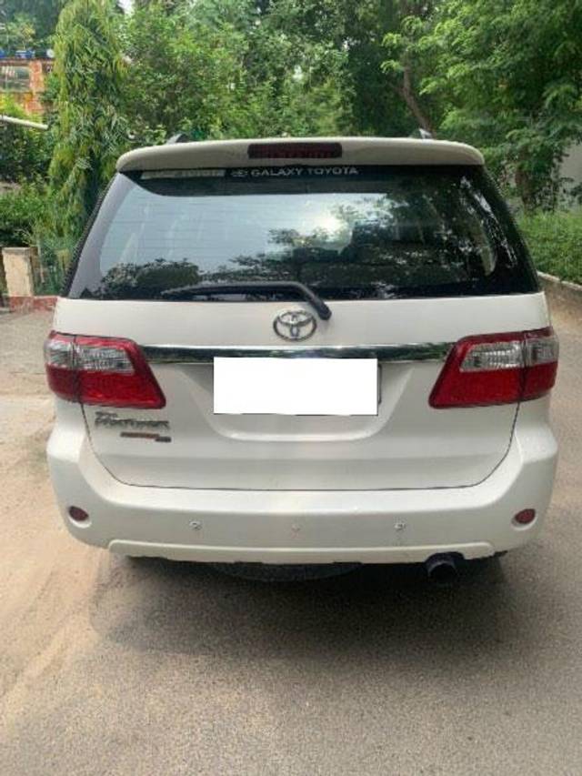 https://images10.gaadi.com/usedcar_image/3673995/original/processed_26e00a45-c490-4cb5-993c-084dc24f9938.jpeg?imwidth=6401