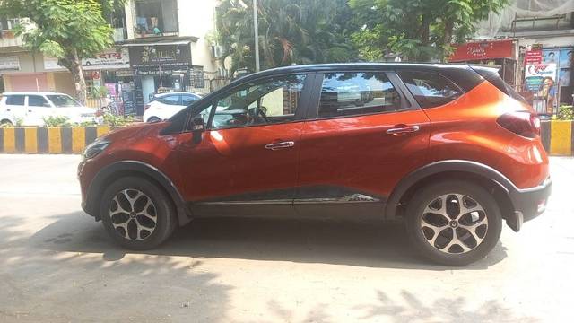 https://images10.gaadi.com/usedcar_image/3674071/original/09__VCC_IMG_1699512675469_1817205_95_1699512717.jpg?imwidth=6402