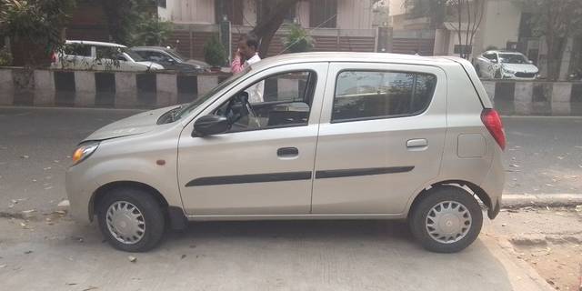 https://images10.gaadi.com/usedcar_image/3674076/original/09__VCC_IMG_1699508834486_1817166_95_1699509011.jpg?imwidth=6402