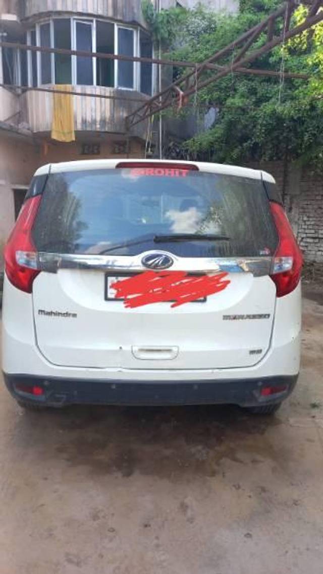 https://images10.gaadi.com/usedcar_image/3674098/original/processed_adad743d-ebba-4bfe-87b6-cbf92fba56a0.jpg?imwidth=6402