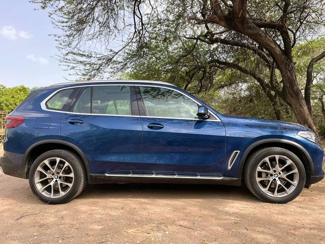 https://images10.gaadi.com/usedcar_image/3674166/original/img2915559__used_car_2915559_1700123177.jpg?imwidth=6401