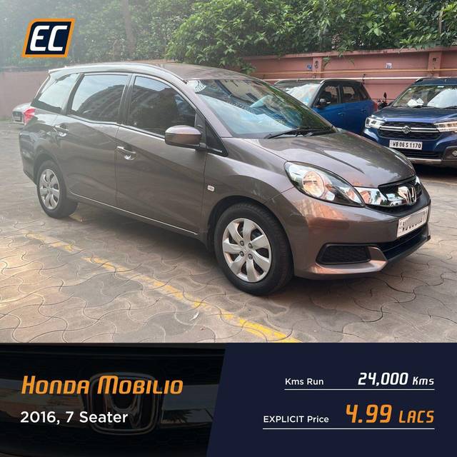https://images10.gaadi.com/usedcar_image/3674200/original/processed_img2915589__used_car_2915589_1700123679.jpg?imwidth=6401