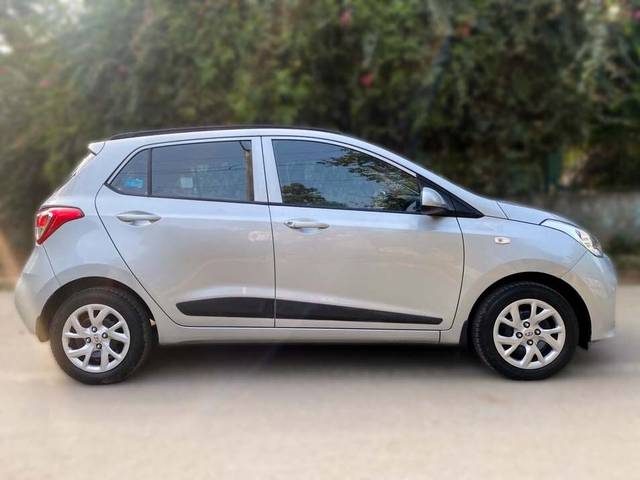 https://images10.gaadi.com/usedcar_image/3674226/original/img2915597__used_car_2915597_1700124970.jpg?imwidth=6401