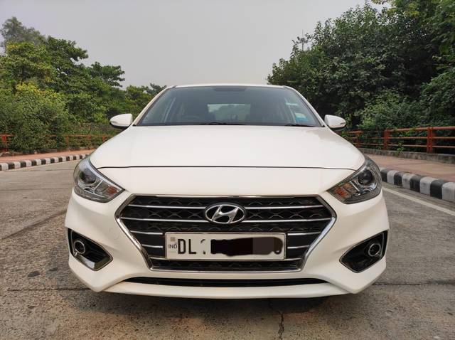 https://images10.gaadi.com/usedcar_image/3674248/original/processed_img2915610__used_car_2915610_1700126023.jpg?imwidth=6400