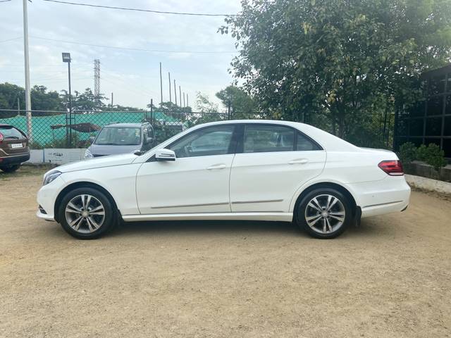 https://images10.gaadi.com/usedcar_image/3674296/original/img2915640__usedcar_img_4643_2915640_1700127389.jpg?imwidth=6402