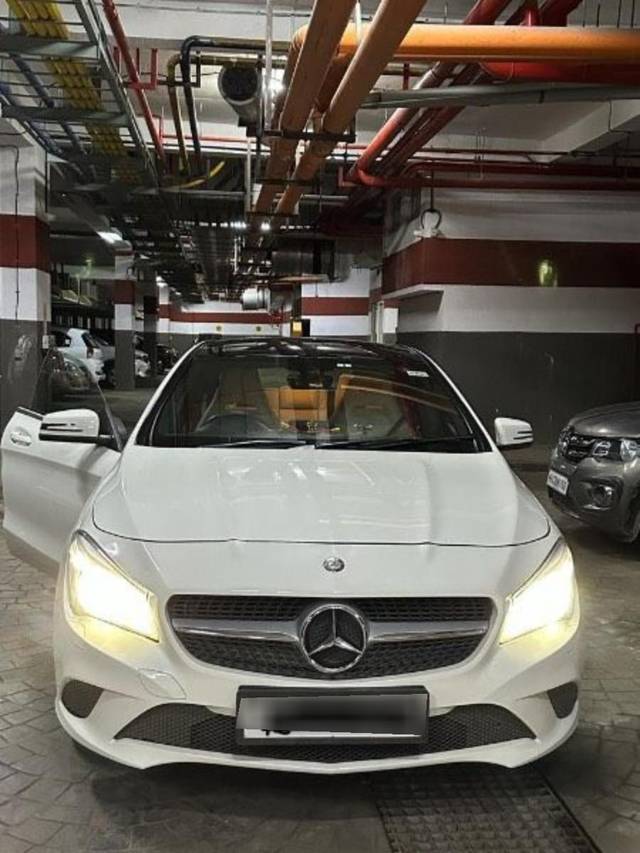 https://images10.gaadi.com/usedcar_image/3674412/original/processed_38487703-86cc-49d6-bfbc-47626d535d8a.jpeg?imwidth=6402