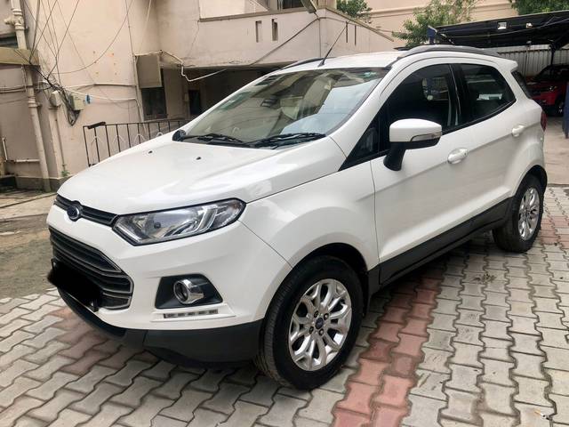 https://images10.gaadi.com/usedcar_image/3674496/original/img2915757__used_car_2915757_1700132843.jpg?imwidth=6402