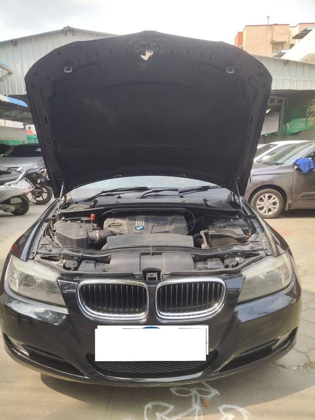 https://images10.gaadi.com/usedcar_image/3674522/original/processed_img2915772__usedcar_12_2915772_1700135477.jpeg?imwidth=6402