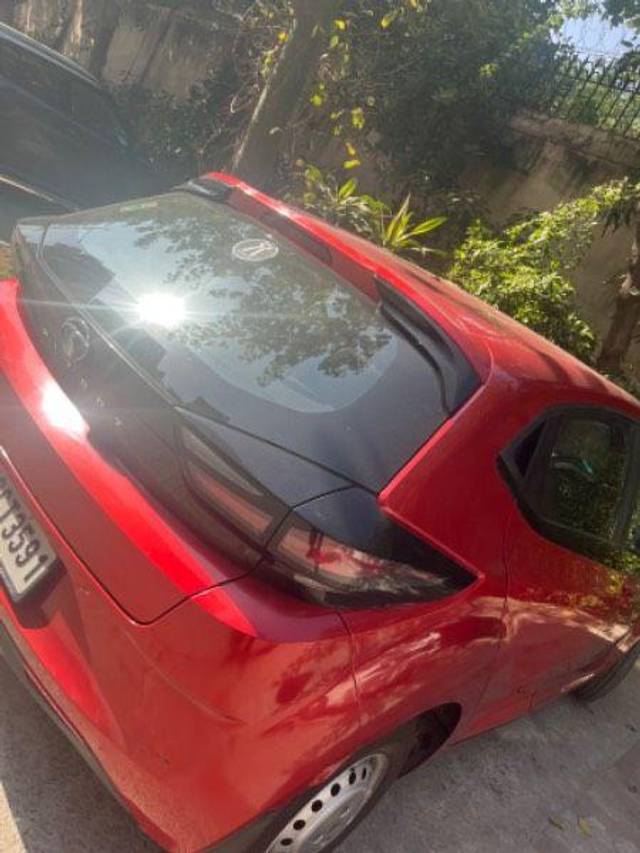 https://images10.gaadi.com/usedcar_image/3674715/original/processed_7cb9a4d8-55df-462a-9779-8c836ae6ea76.jpeg?imwidth=6401