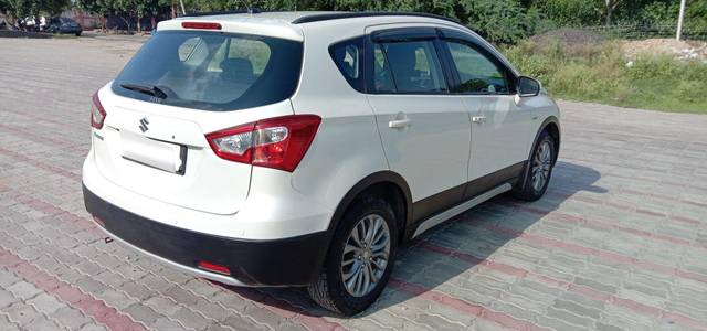 https://images10.gaadi.com/usedcar_image/3674749/original/processed_img2915891__used_car_2915891_1700139510.jpg?imwidth=6400