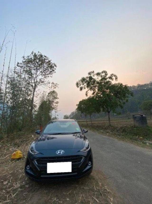 https://images10.gaadi.com/usedcar_image/3674836/original/processed_571d99ee-5eed-4d7f-bc15-32d945dfc774.jpeg?imwidth=6400